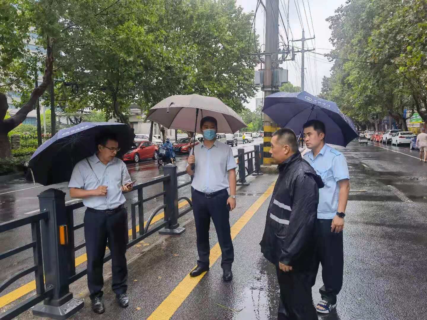 公交集团做好暴雨恶劣天气安全生产工作